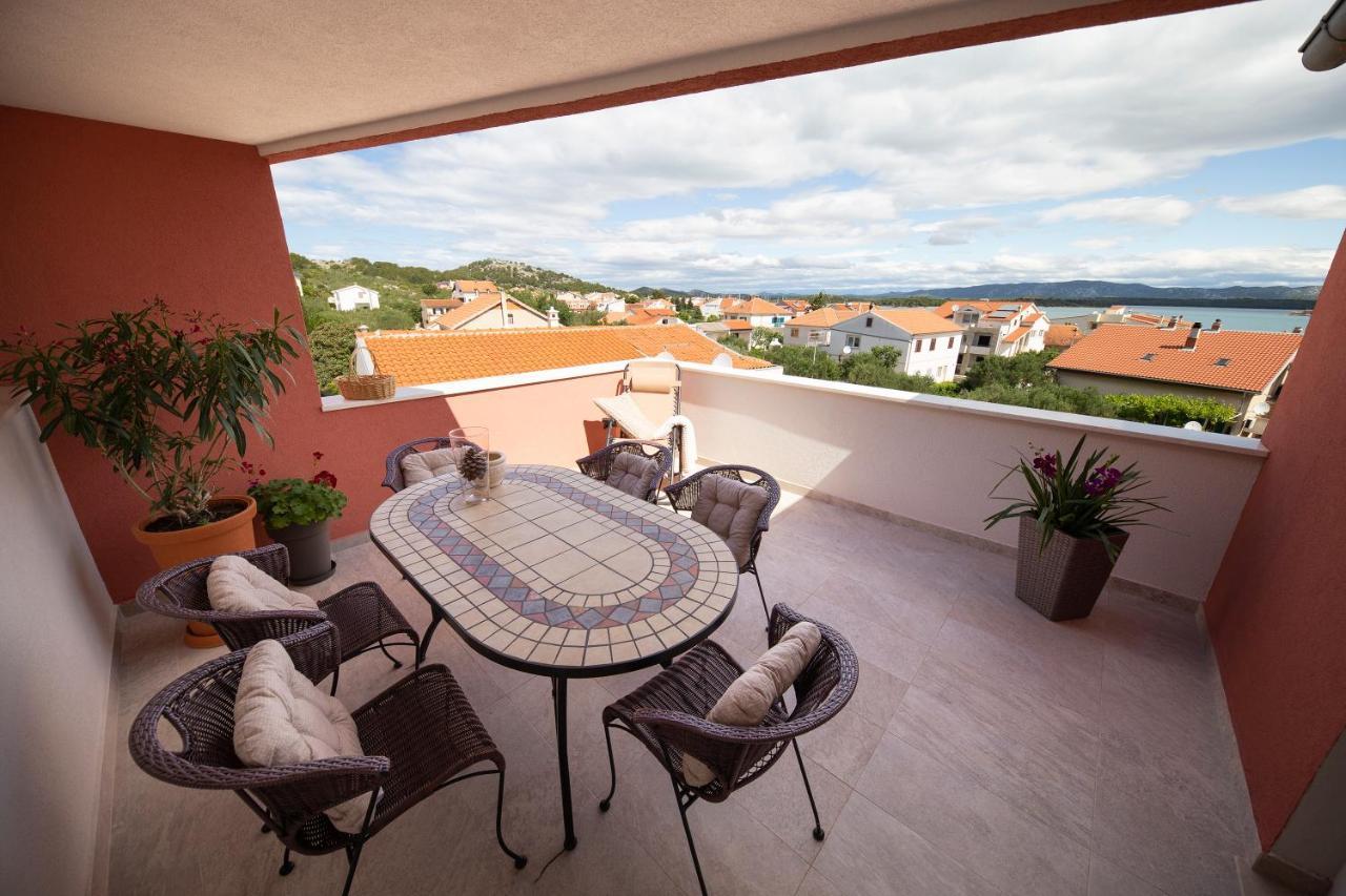 Apartments Leonarda Μούρτερ Εξωτερικό φωτογραφία